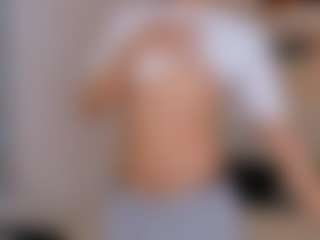Live cam show with Ari-Ana - Tiny Tits on Camsoda