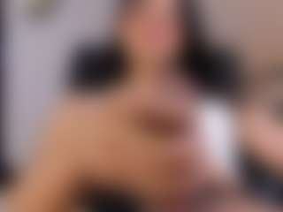 Ari-Ana's Live Sex Cam Show