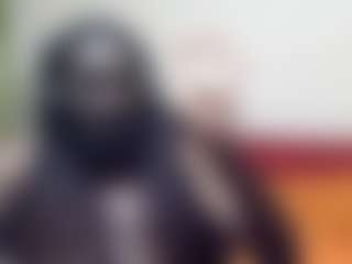 Live cam show with Darkkras - Black Hair on CamwithHer