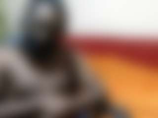 Live cam show with Darkkras - Black Hair on live18s.com