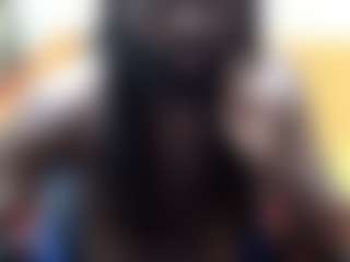 Live cam show with Darkkras - Brown Eyes on livesuperchat.net