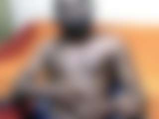 Live cam show with Darkkras - Black Hair on AdultVida.com