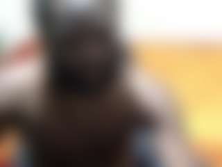 Live cam show with Darkkras - Black Hair on fuklive.com