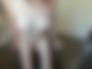Lucyylux's Live Sex Cam Show