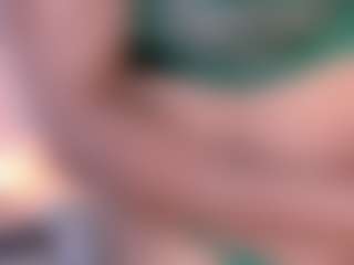 Live cam show with Nicolettebalee - Brown Eyes on Livezox