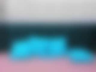 Live cam show with GloriaBates - BBW on madthumbs