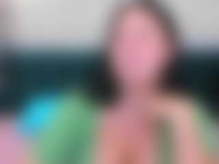 GloriaBates's Live Sex Cam Show