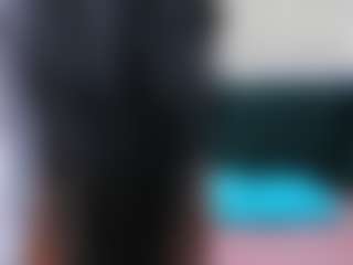Live cam show with GloriaBates - Dirty Talk on SquirtSoMuch