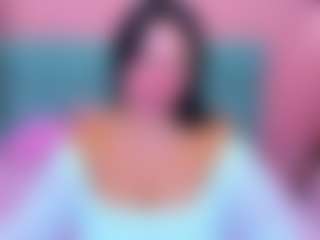 Live cam show with GloriaBates - BBW on Camsoda