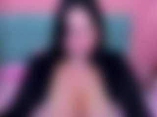 GloriaBates's Live Sex Cam Show