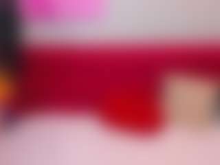 Live cam show with GloriaBates - Ass Bouncing on xblisslive.com