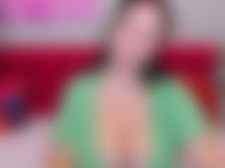 GloriaBates's Live Sex Cam Show