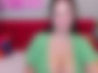 Live cam show with GloriaBates - Anal on Camsoda