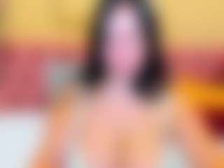GloriaBates's Live Sex Cam Show