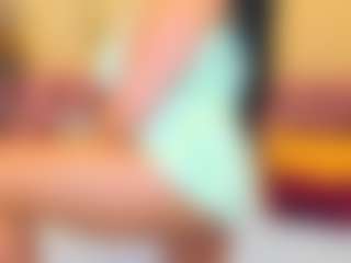 GloriaBates's Live Sex Cam Show