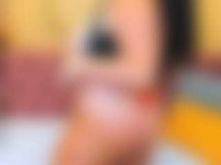 GloriaBates's Live Sex Cam Show