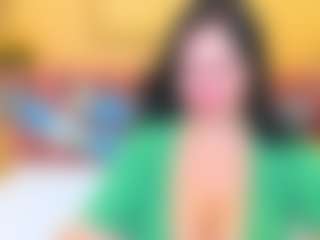 GloriaBates's Live Sex Cam Show