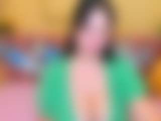 GloriaBates's Live Sex Cam Show