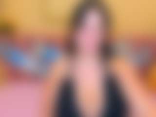 GloriaBates's Live Sex Cam Show