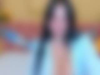GloriaBates's Live Sex Cam Show