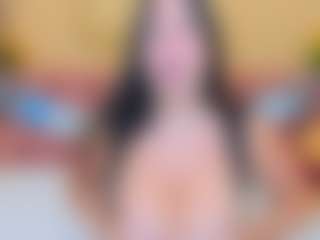 Live cam show with GloriaBates - Flashing on Camsoda