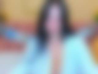 Live cam show with GloriaBates - Green Eyes on thefappeningchat.com
