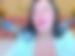Live cam show with GloriaBates - Cute on UwU Esports