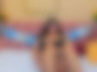 GloriaBates's Live Sex Cam Show