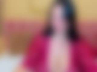 Live cam show with GloriaBates - BBW on Camiplay Live