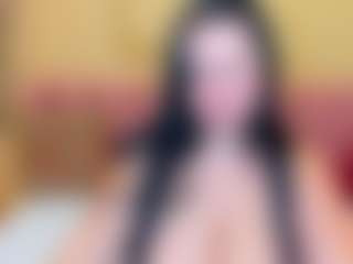 GloriaBates's Live Sex Cam Show
