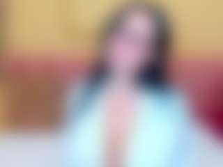 GloriaBates's Live Sex Cam Show