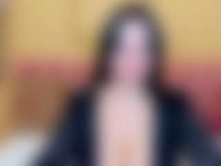 GloriaBates's Live Sex Cam Show