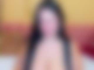 GloriaBates's Live Sex Cam Show