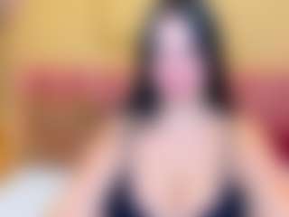 Live cam show with GloriaBates - Sexy on liverealitysex.com