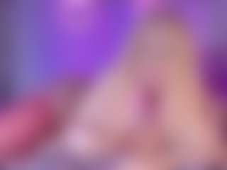 Live cam show with trixiedoll - Average on sexylive.show