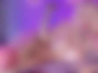 Live cam show with trixiedoll - Average on Camsoda
