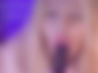 trixiedoll's Live Sex Cam Show