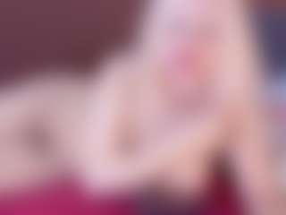 Show de cam en vivo con trixiedoll - Drinking en Camsoda