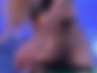 Live cam show with Valentinaforerox - Muscular on https://playwithruby.com
