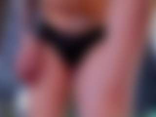 Live cam show with Valentinaforerox - Muscular on slutload