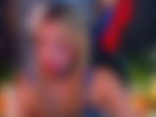 Live cam show with Valentinaforerox - Muscular on TeamSkeetLive