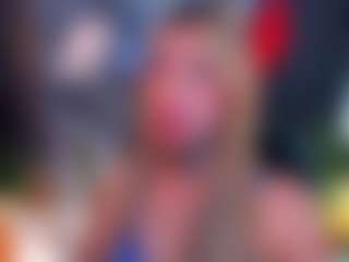 Live cam show with Valentinaforerox - Tease on AdultVida.com