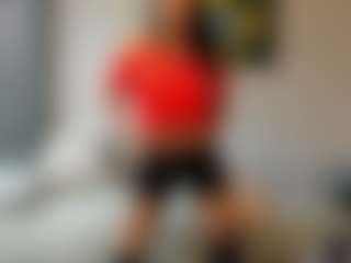 Live cam show with Cindy W - Athletic MILF on intimatelivegirls.com