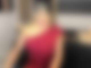 Live cam show with Cindy W - Badbitch on Dolls Live