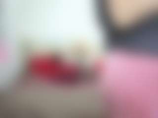 Live cam show with karlakee - Moaning on Camsoda