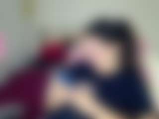 Live cam show with karlakee - Normal on SpankPalCams