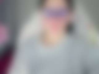 Live-camshow met karlakee - Asian Big Tits op Camsoda