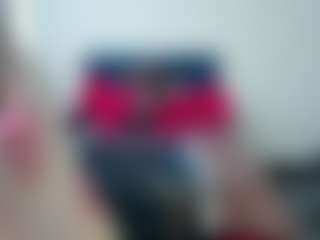 Live cam show with karlakee - Gamer Asian on CamClone