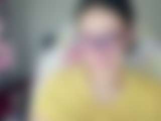 Live cam show with karlakee - Striptease Asian on milfzrlive.com
