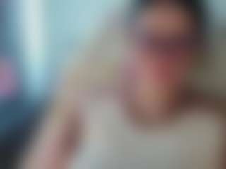Live cam show with karlakee - Asian Squirt on AdultVida.com